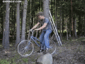 ingenious-dude-with-bicycle-powered-elevator